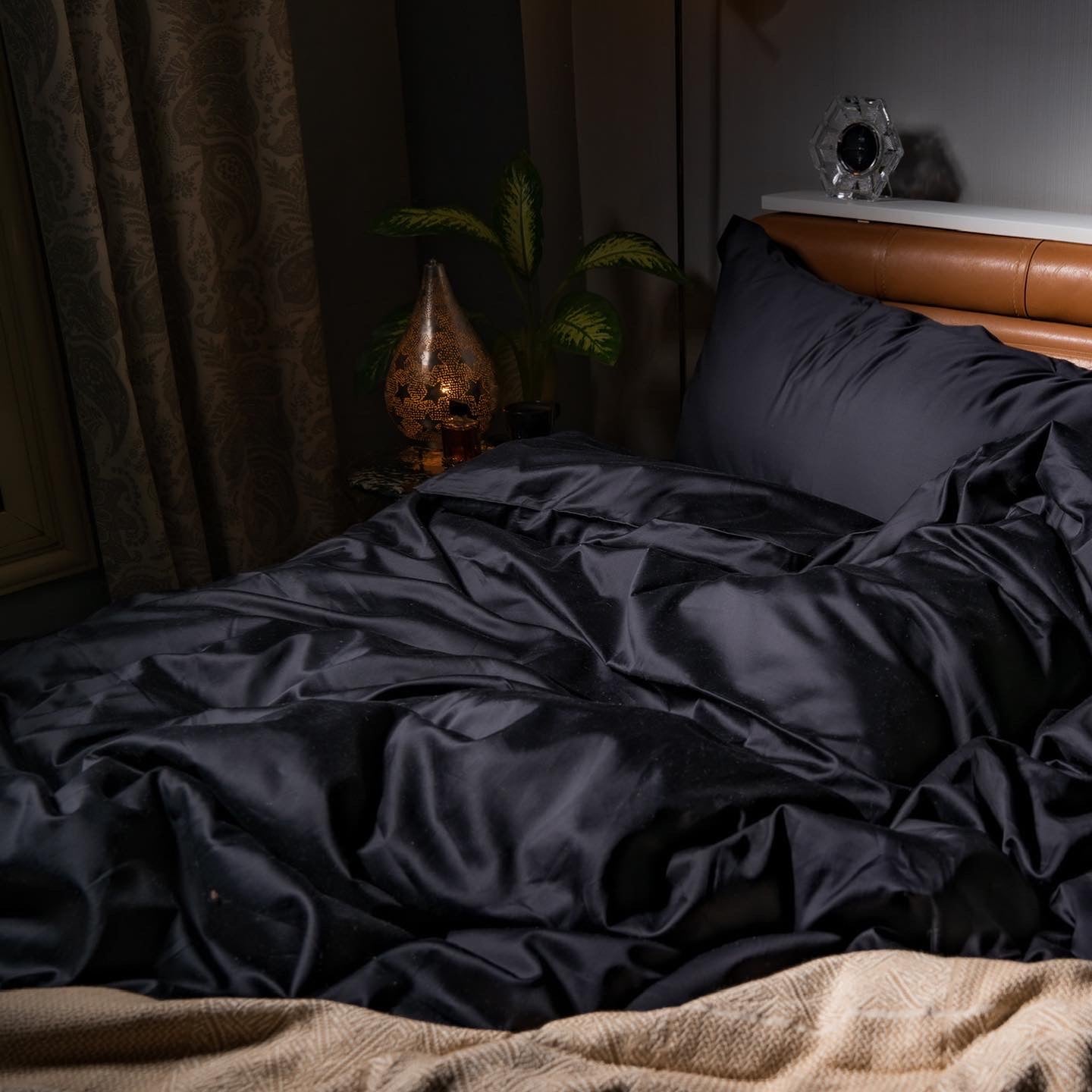 BLACK | Duvet Cover + Duvet Bundle